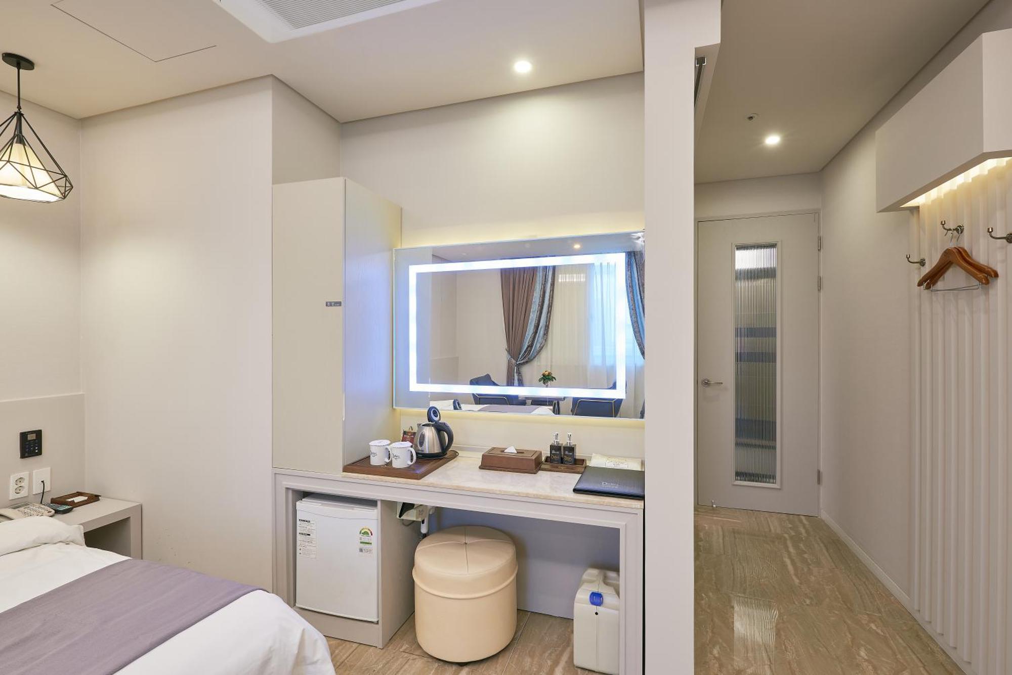 Dubai Hotel Gwangju Metropolitan City Eksteriør billede