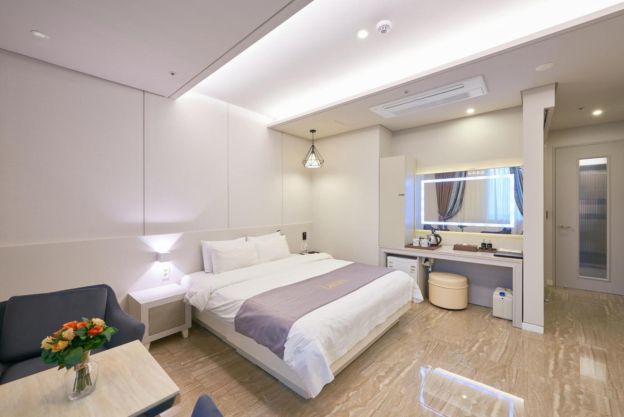Dubai Hotel Gwangju Metropolitan City Eksteriør billede