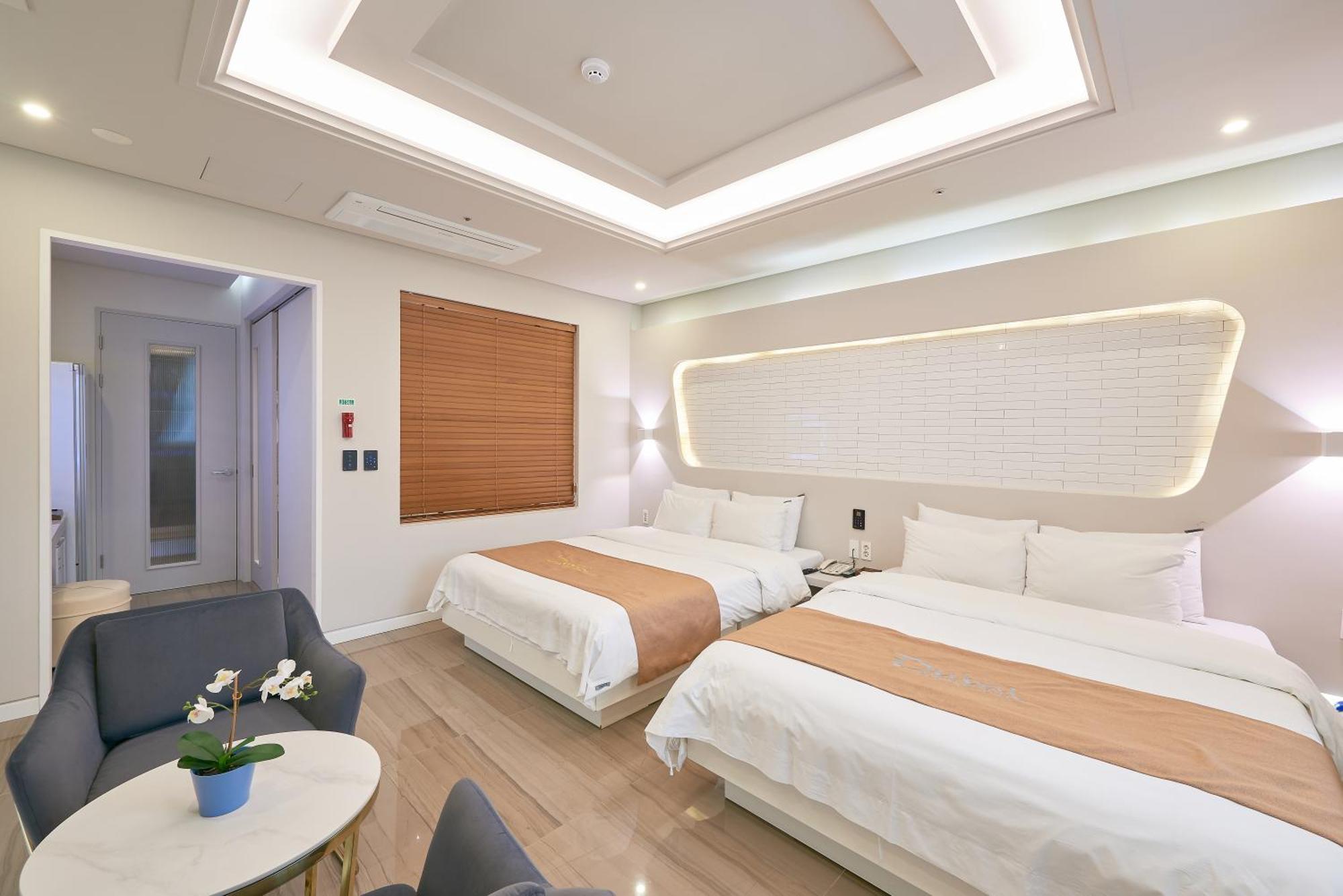 Dubai Hotel Gwangju Metropolitan City Eksteriør billede